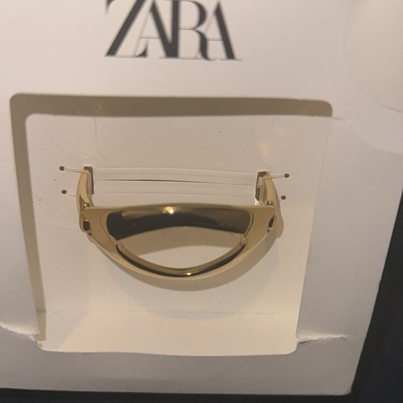 ZARA LARGE BRACELET LIMITED EDITION GOLD BRACELET NEW With TAGS - Picture 6 of 8